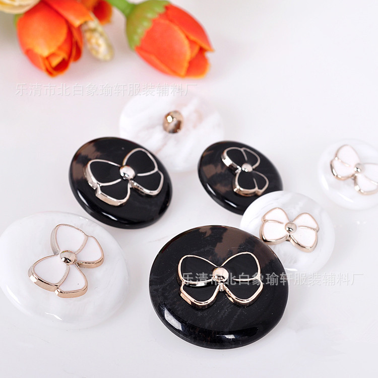 纽扣厂批发 （蝴蝶结）树脂双拼点油组合时装大衣扣 搭配纽扣