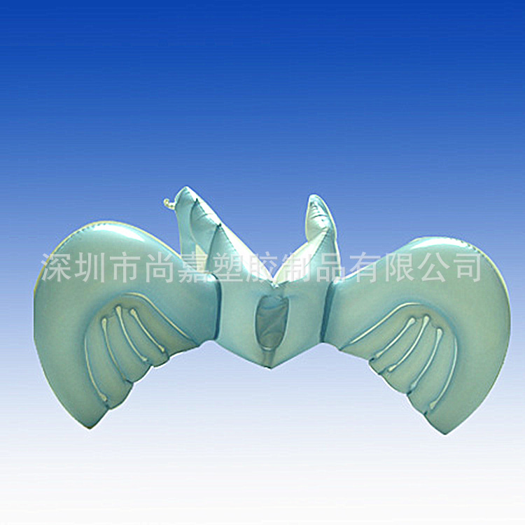工厂PVC充气小猴子灯笼吹空蝙蝠飞行器天使翅膀抱臂公仔儿童玩具