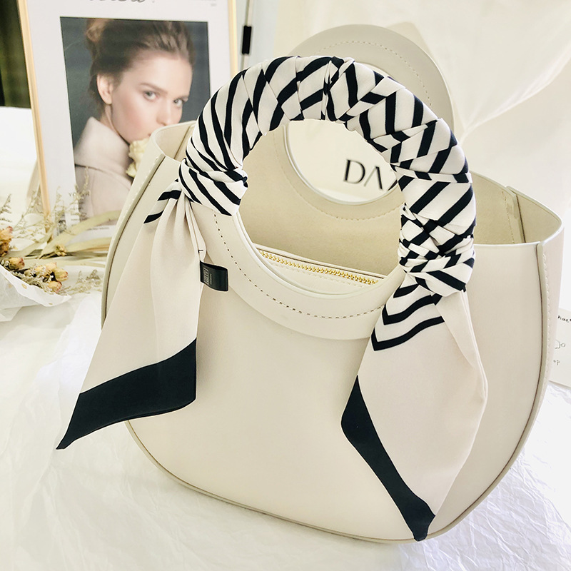 Corea del Sur delgada bufanda de seda larga y estrecha cinta de seda artificial de las mujeres banda de pelo bufanda exterior pajarita decorativa cinta de rayas bufanda