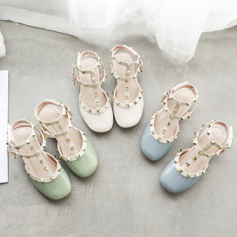 2022 Весенний фестиваль с заклепкой с пряжкой Baotou крутая обувь для девочек для школьных представлений шнурки на каблуке для девочек с яркими бриллиантами детская обувь