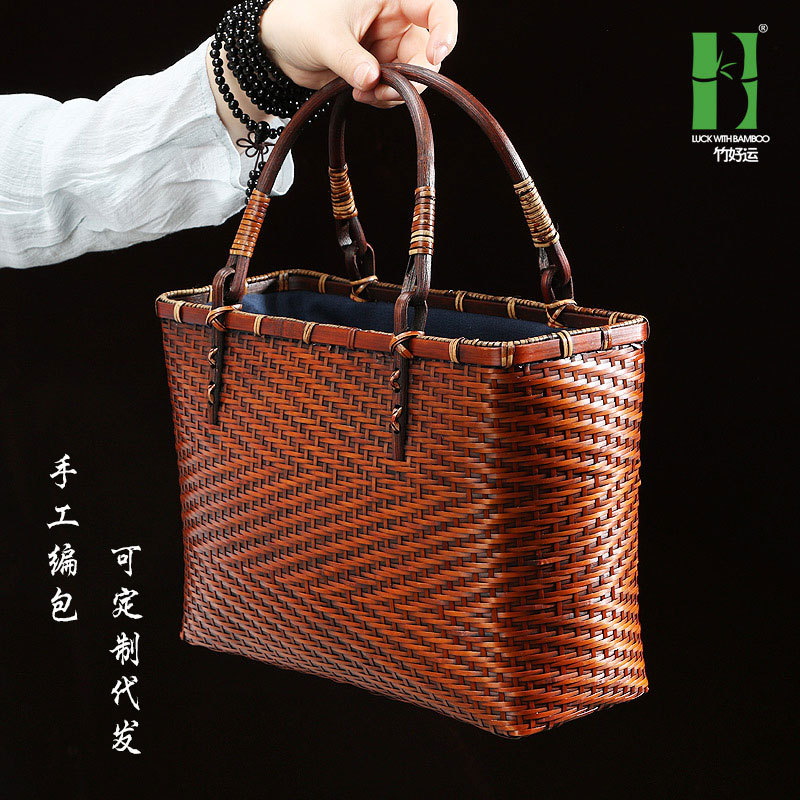 Cesta de bambú al por mayor cesta de mano de bambú tejido de bambú bolso femenino tejido retro mini juego de té creativo bolso de almacenamiento bolso de accesorios Hanfu