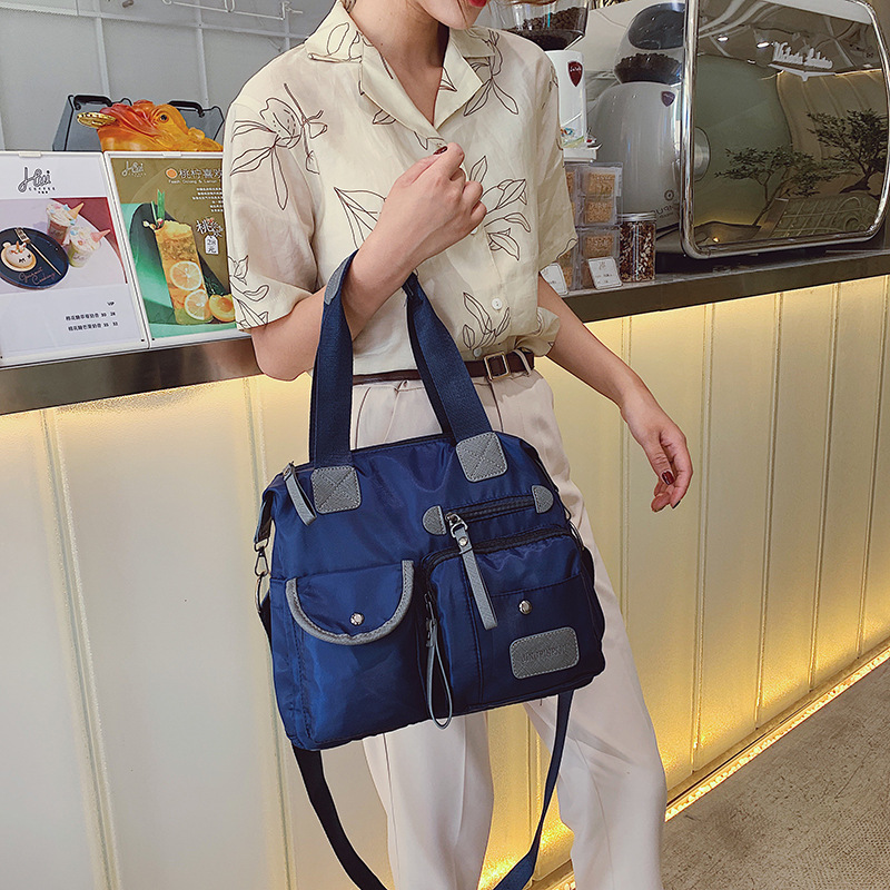 2020 nuevo bolso de las mujeres de moda europea y americana señoras bolso de la momia de nylon hombro portátil de viaje bolsa grande bolsa de AliExpress