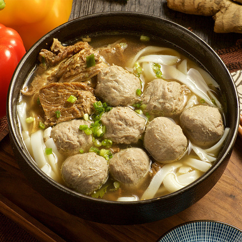 Chaoshan specialty quick-frozen beef balls, beef tendon balls, Shanwei manufacturers wholesale hot pot spicy hot oden ingredients for commercial use