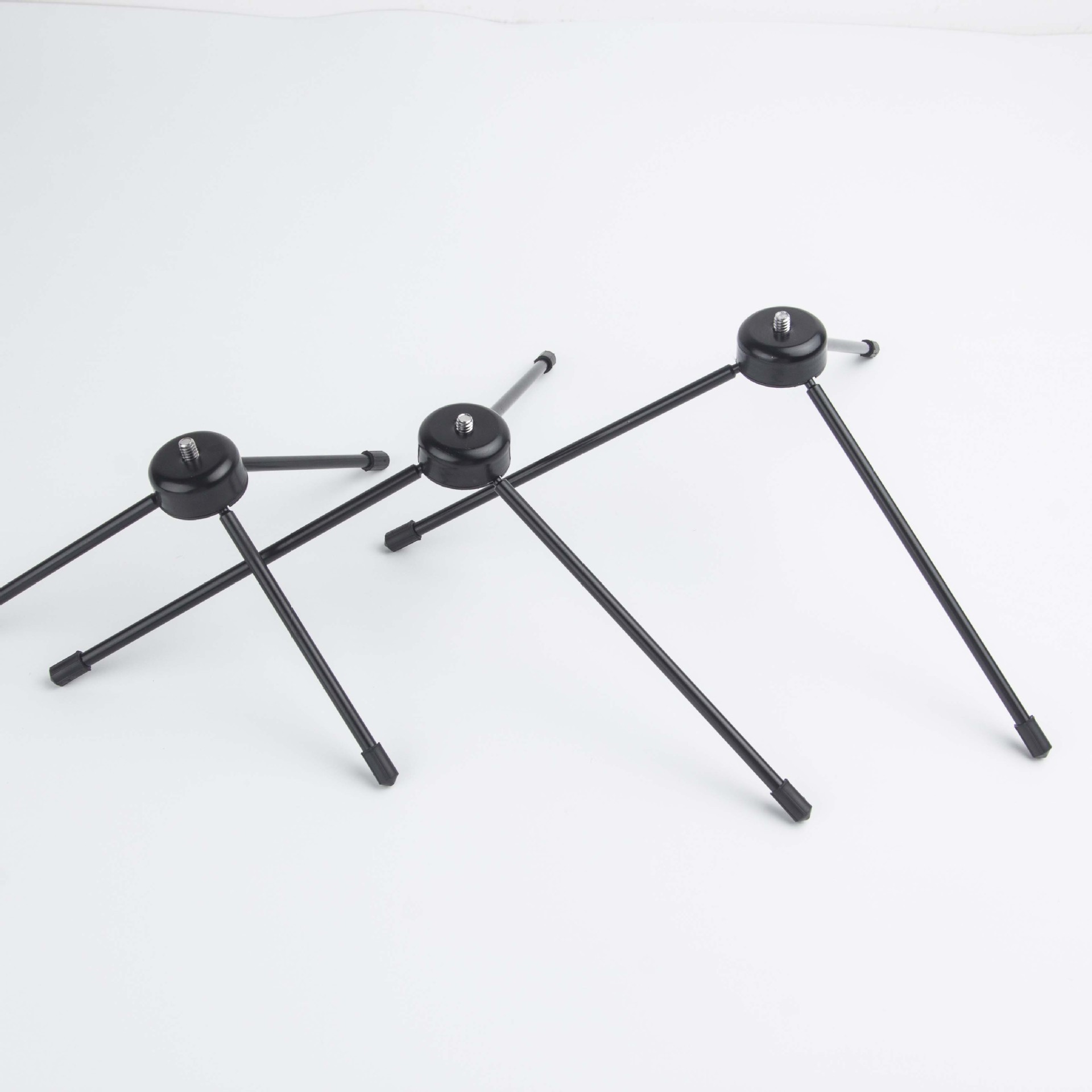 19cm全金属实心三脚架 稳定桌面直播 懒人桌面补光灯支架