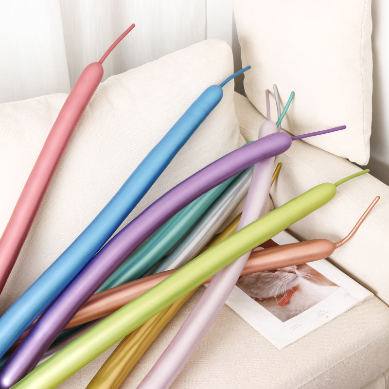 批发1.8g长条金属乳胶魔术气球创意婚礼生日派对装饰布置用品