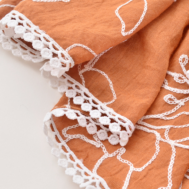 Comercio exterior nuevo color puro beige bordado algodón y lino bufanda nube tibetana viaje protección solar chal bufanda de encaje Malayo