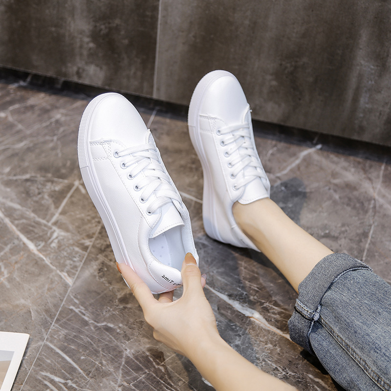 Women's thick-soled white shoes 2021 autumn new fashion solid color round toe sneakers for students sports casual shoes wholesale Women's thick-soled white shoes 2021 autumn new fashion solid color round toe sneakers for students sports casual shoes wholesale