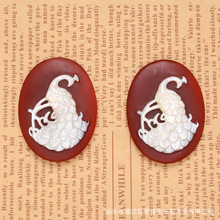 复古国风椭圆形蛋形红玛瑙贴白贝母珍珠母贝浮雕孔雀戒面卡梅奥