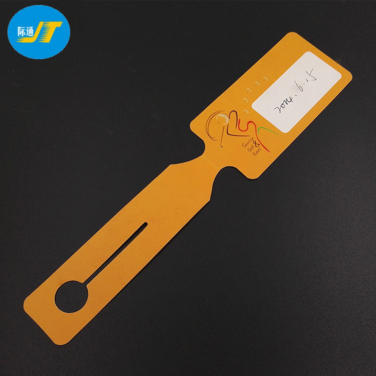 PVC塑料卡通行李牌制作 创意挂绳行李制作 时尚圆形行李吊牌