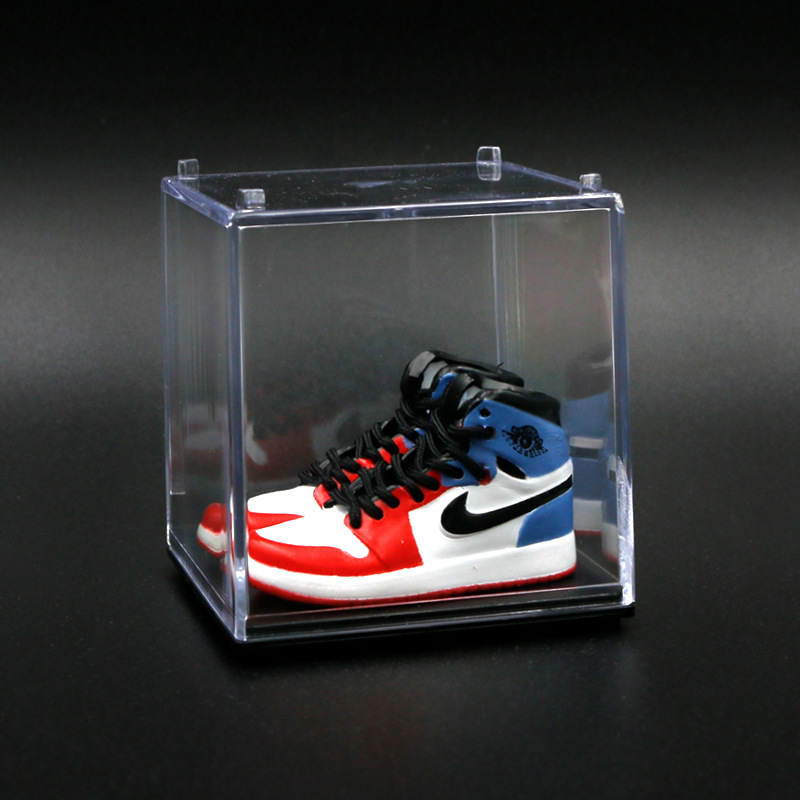 AJ zapatos de baloncesto zapatos de moda mini modelo tridimensional dedo del pie rojo y negro decoración del coche decoración de la torta modelo de zapato hecho a mano