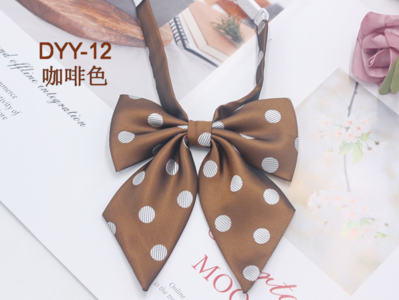 Fabricante en stock niñas punta pluma raíz pajarita estilo coreano casual color sólido arco gran lunares JK uniforme collar flor