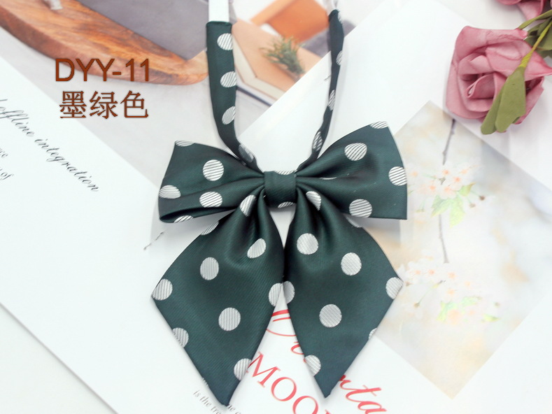 Fabricante en stock niñas punta pluma raíz pajarita estilo coreano casual color sólido arco gran lunares JK uniforme collar flor