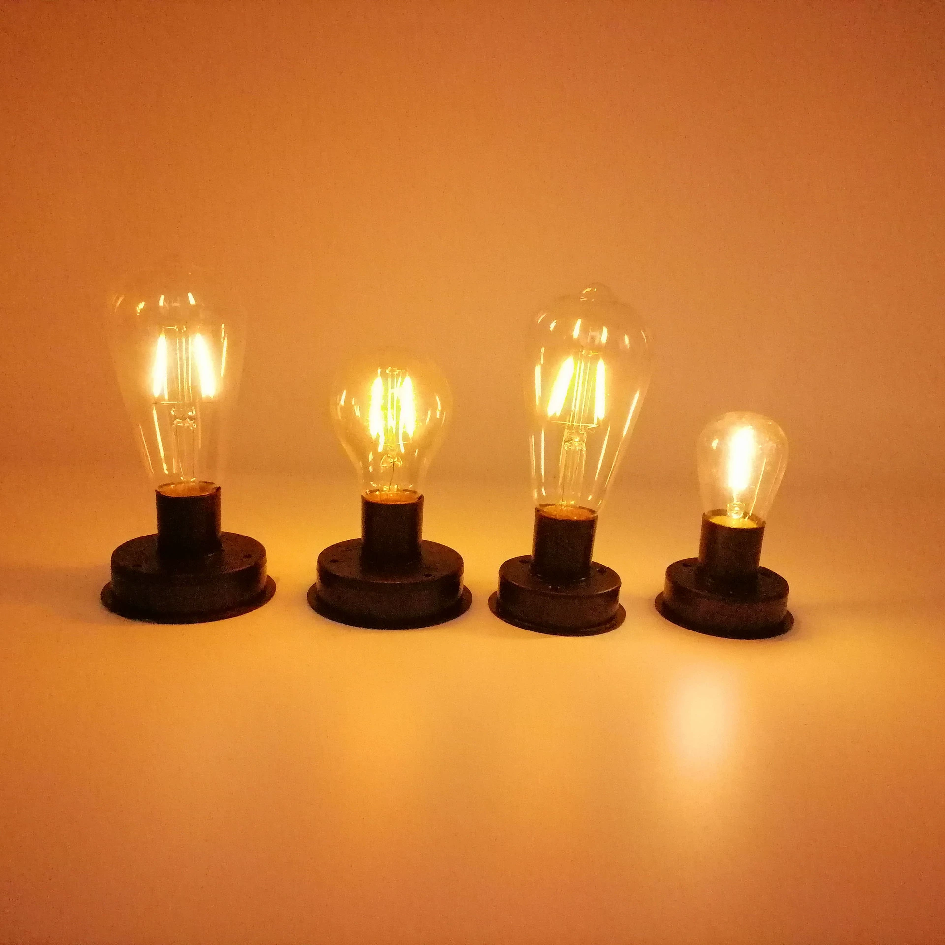 Bulb solar-powered, LED accessories