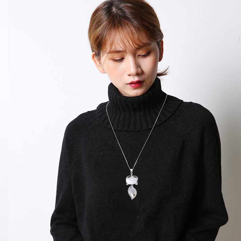 Otoño e Invierno brillante Cadena de suéter de cola de zorro de alto grado de las mujeres del todo-fósforo de alta calidad moda larga suéter Cadena de joyería al por mayor