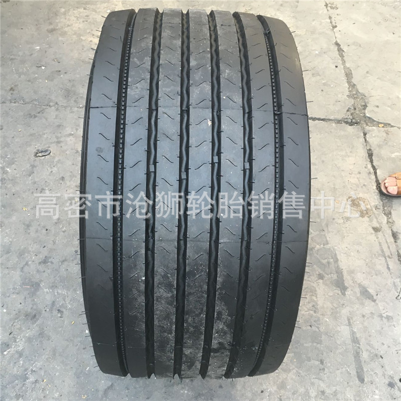 供应全钢丝拖车轮胎 435/50R19.5 全钢卡车轮胎