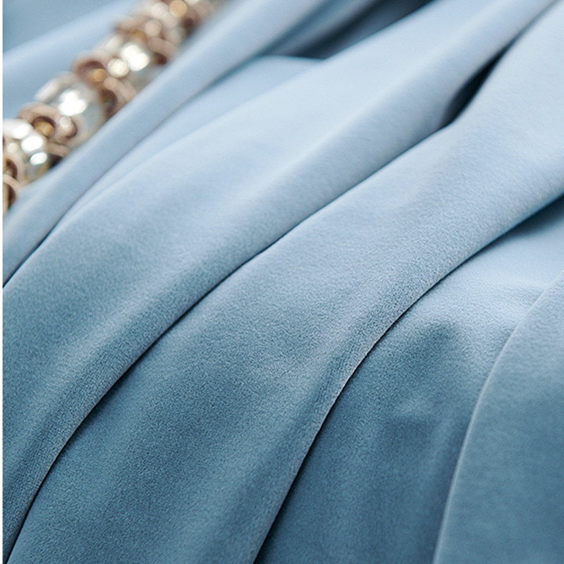Factory direct wholesale 2.8 m solid color black silk Australian wool plush shading curtain fabric Nordic Velvet