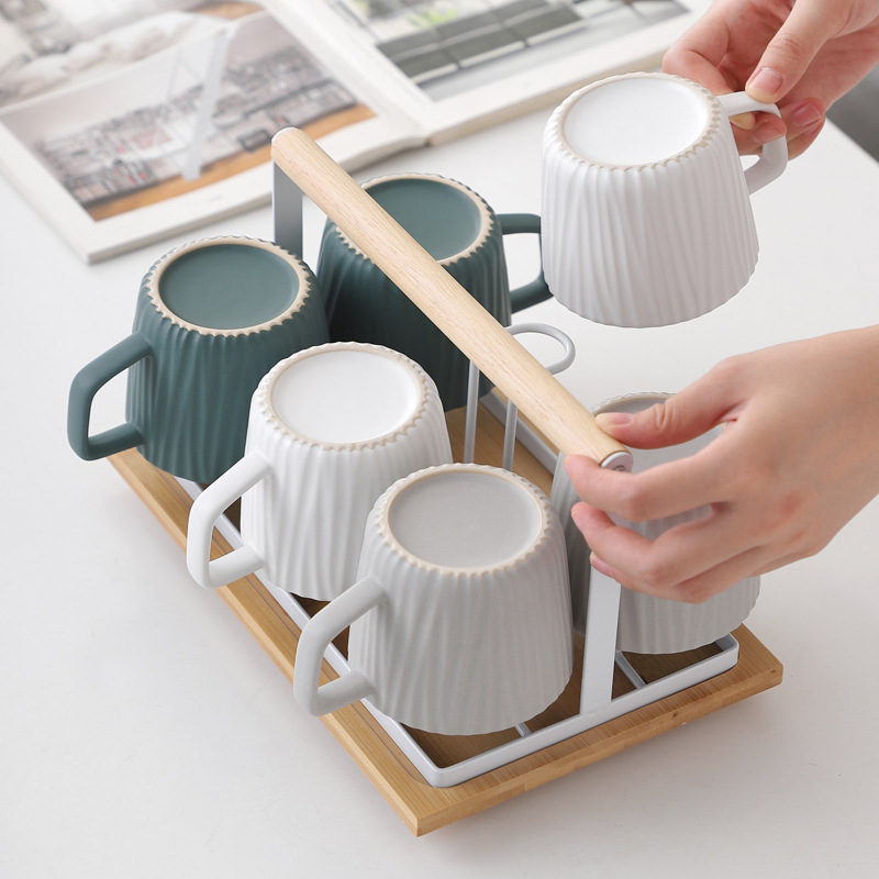 Taza de beber de cerámica traje hogar creativo sala de estar simple Nórdico Conjunto de agua taza 6 piezas traje con bandeja