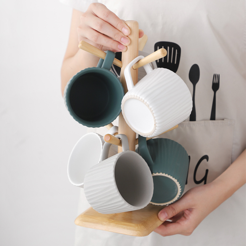 Taza de beber de cerámica traje hogar creativo sala de estar simple Nórdico Conjunto de agua taza 6 piezas traje con bandeja