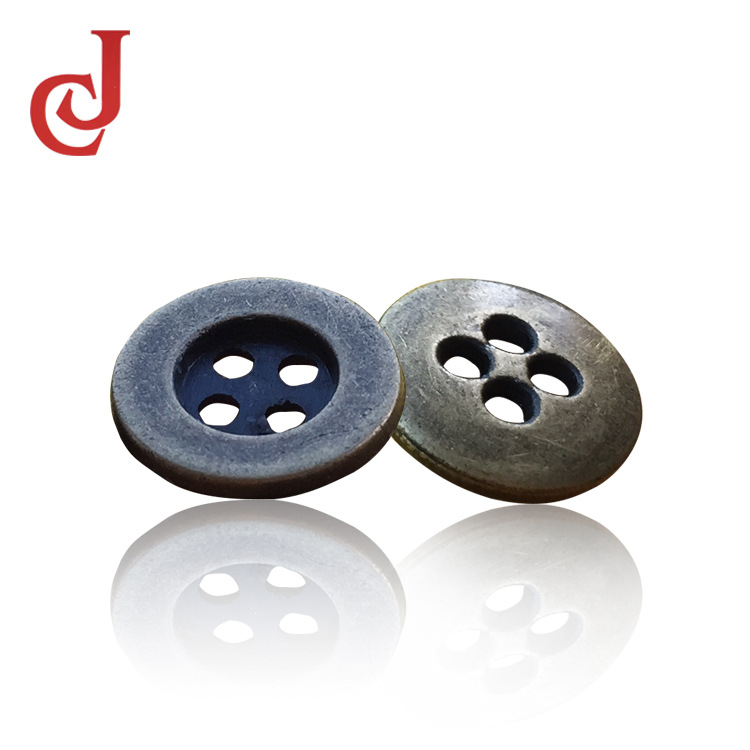 厂家供应有眼服装扣 13MM复古四眼金属纽扣 批发牛仔裤扣圆形厚款