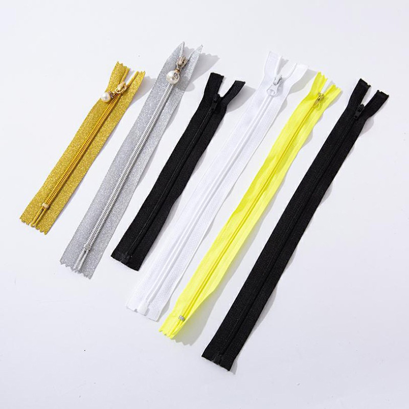 拉链厂家供应三号五号闭尾尼龙拉链 服装拉链批发多种规格可定 制