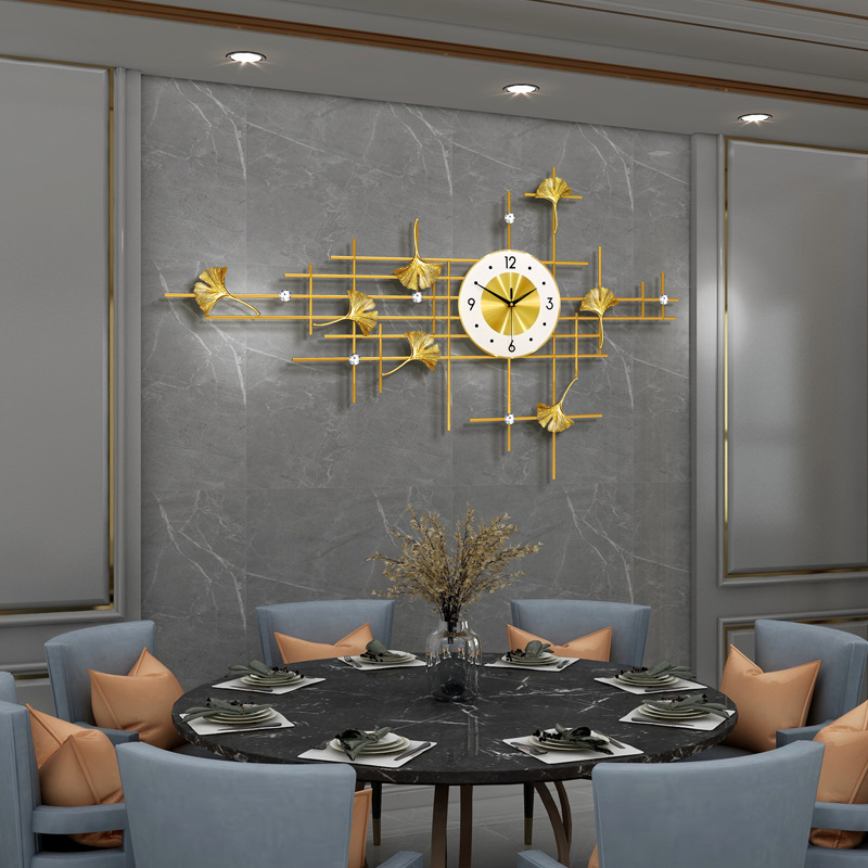 Reloj de pared de lujo ligero de estilo europeo, sala de estar, reloj de decoración del hogar de alta gama, reloj de pared colgante, reloj de restaurante creativo de moda, sin perforación