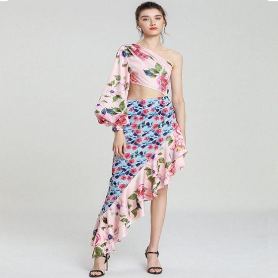 2024 Summer new European and American women's Amazon dress asymmetric tube top single sleeve waist floral stitching skirt