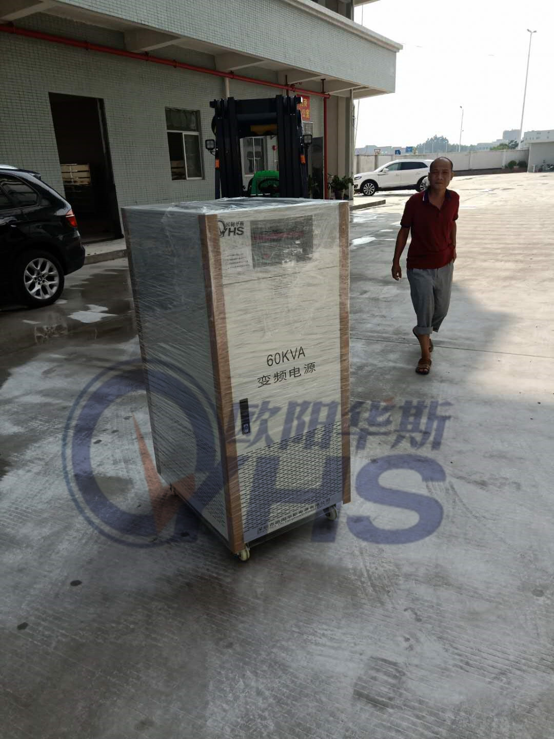 60KVA��Ƶ��Դ������ݸʯ�ſͻ��ֳ�������С�ҵ��Ʒ����װ��