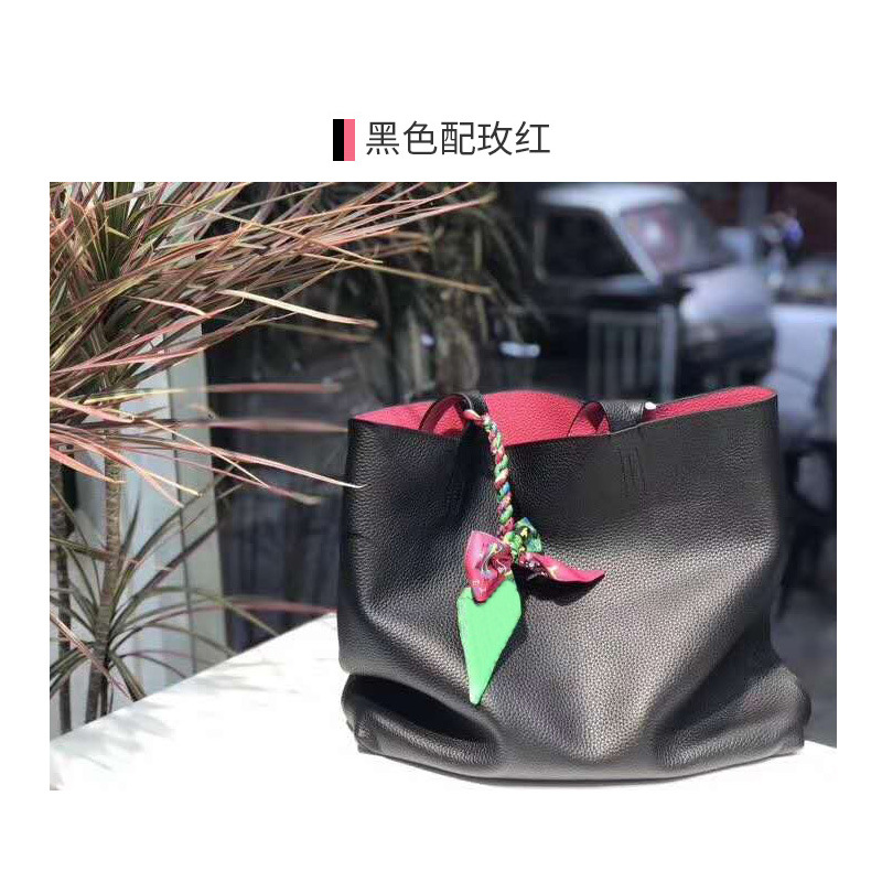 로즈 레드와 블랙