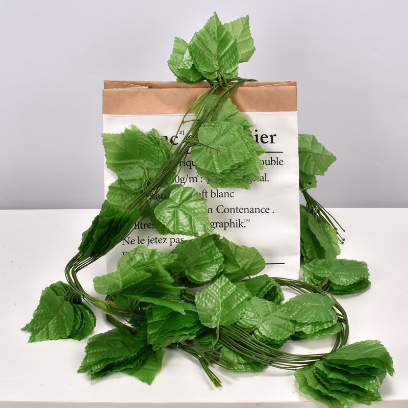 El Departamento de bodas Mori es verde, flores y hojas, la Sala de bodas está decorada con flores falsas, plantas verdes, Lu xunzao, flores simuladas.