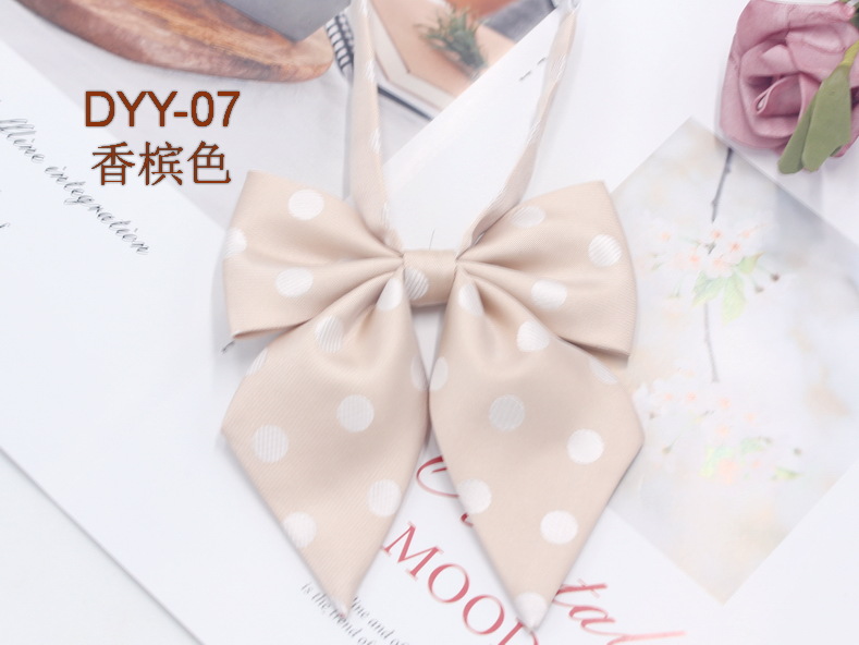 Fabricante en stock niñas punta pluma raíz pajarita estilo coreano casual color sólido arco gran lunares JK uniforme collar flor