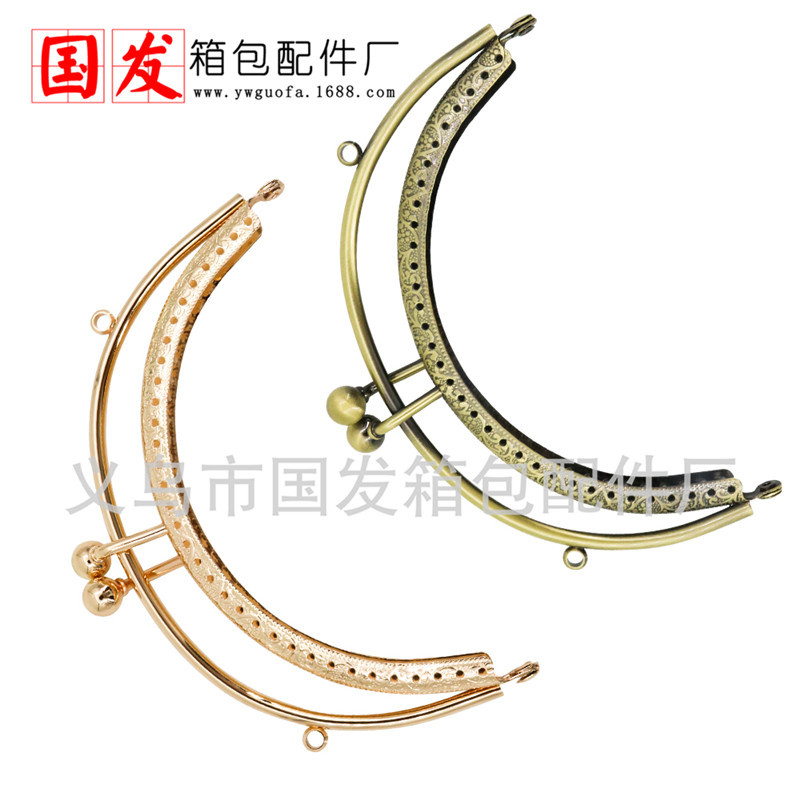 Cable de hierro de 12,5 cm, auriculares dobles, boca, monedero en relieve curvo dorado, hebilla de hardware al por mayor