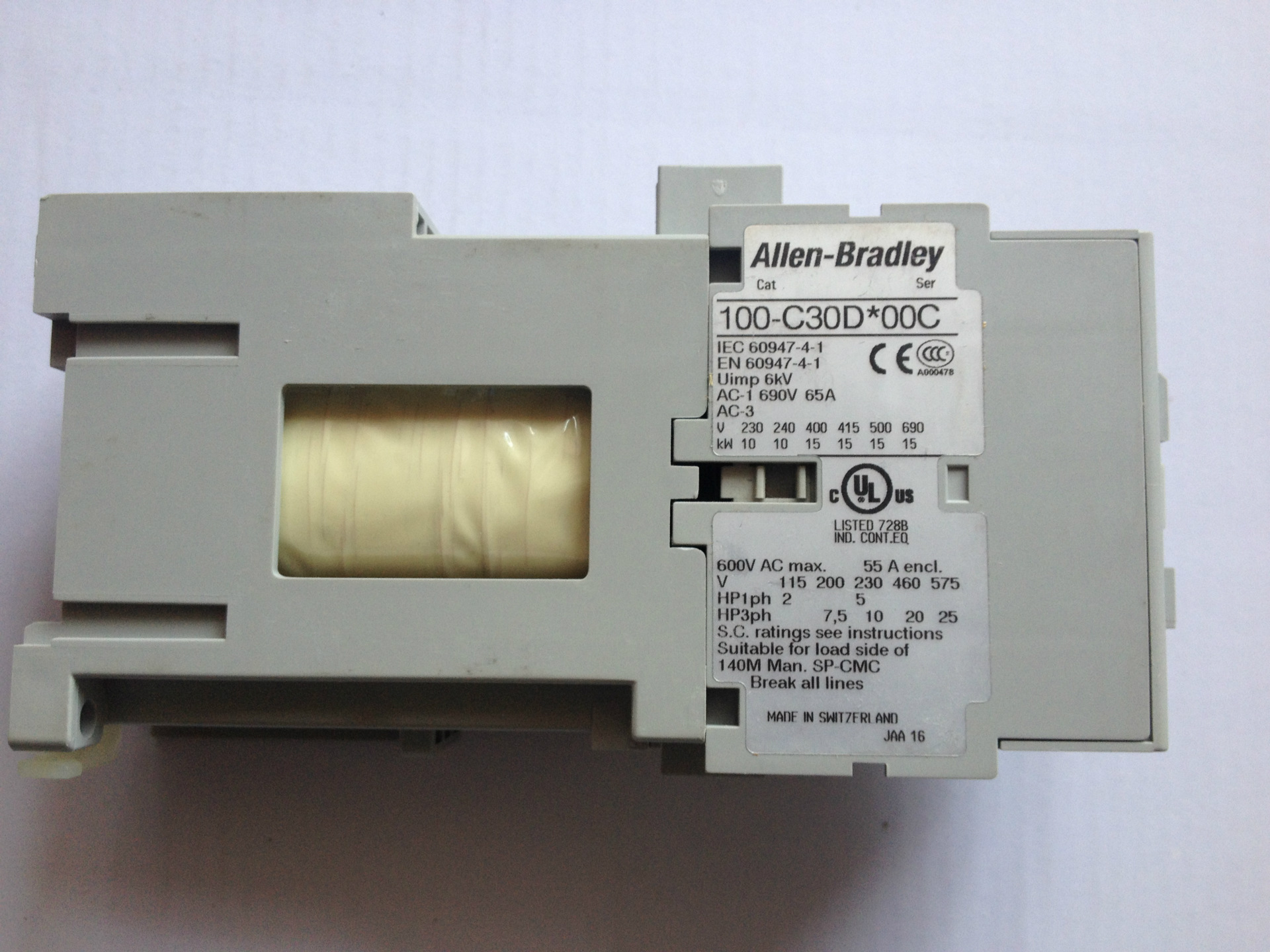 AB罗克韦尔接触器 100-C30D*00 100-C30Z*00 100-C30DJ00