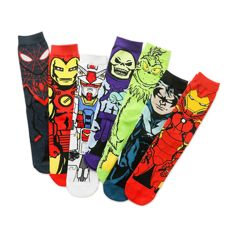Venta al por mayor de los hombres calcetines de algodón de comercio exterior calcetines de los hombres Gundam medias de dibujos animados de anime femenino fabricantes
