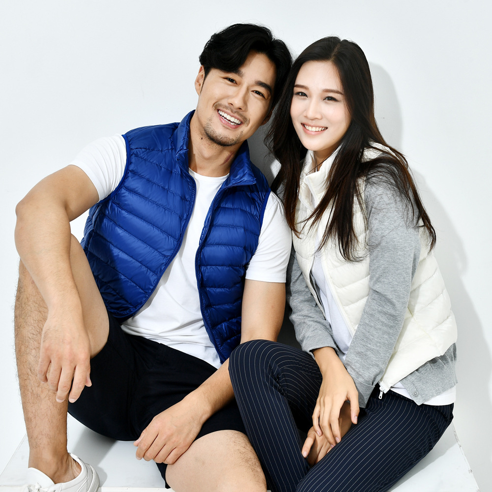 2019 Otoño e Invierno nuevos productos genuinos ultrafinos de las mujeres abajo chaqueta chaleco Chaleco de las mujeres image 5
