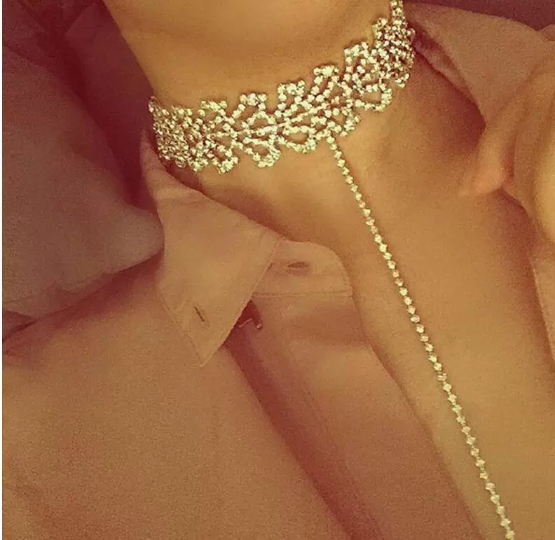 Новые европейские и американские ювелирные изделия внешней торговли большие сексуальные великолепные Стразы TWIP цветок кулон ожерелье на шею цепочка ключицы