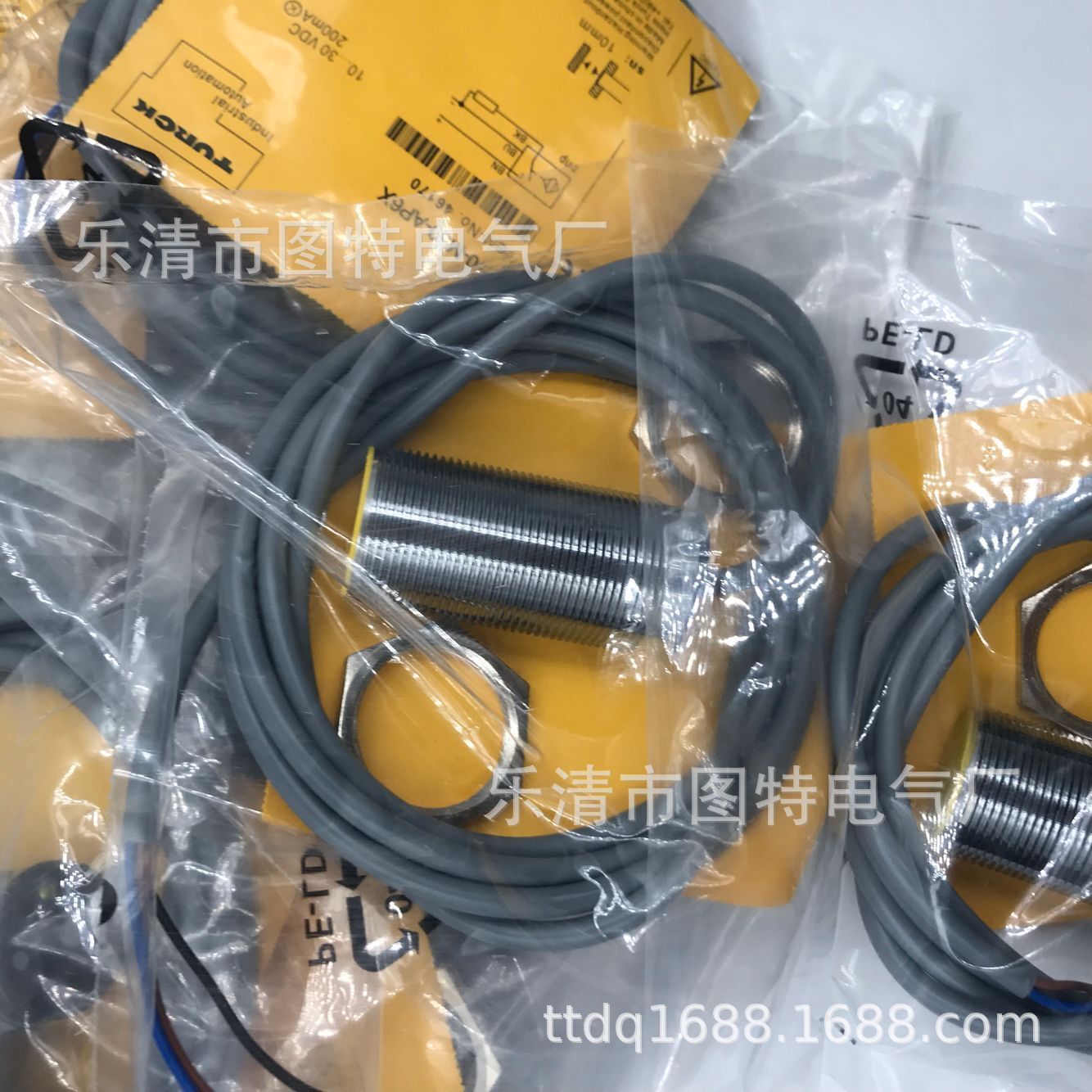 销售TURCK图尔克传感器BI10-G30SK-AP6X BI10-M30-AP6X实图拍摄