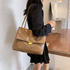 Shoulder bag, advanced chain, capacious underarm bag, one-shoulder bag, high-quality style