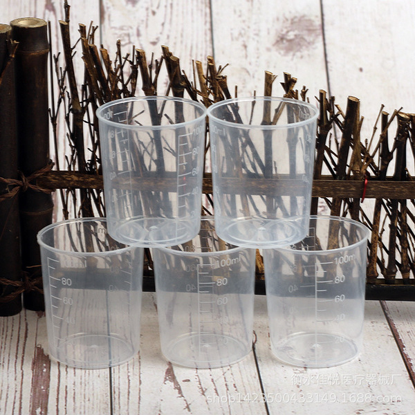 Plastic measuring cup odorless scaled