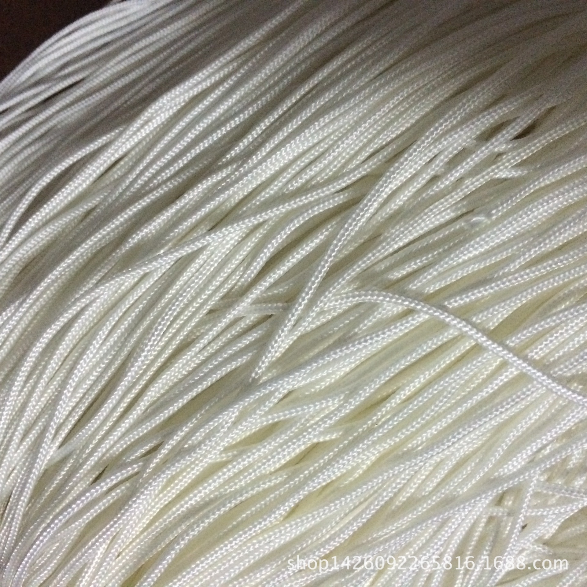 锦纶织带、1.0mm编织尼龙绳、吊牌