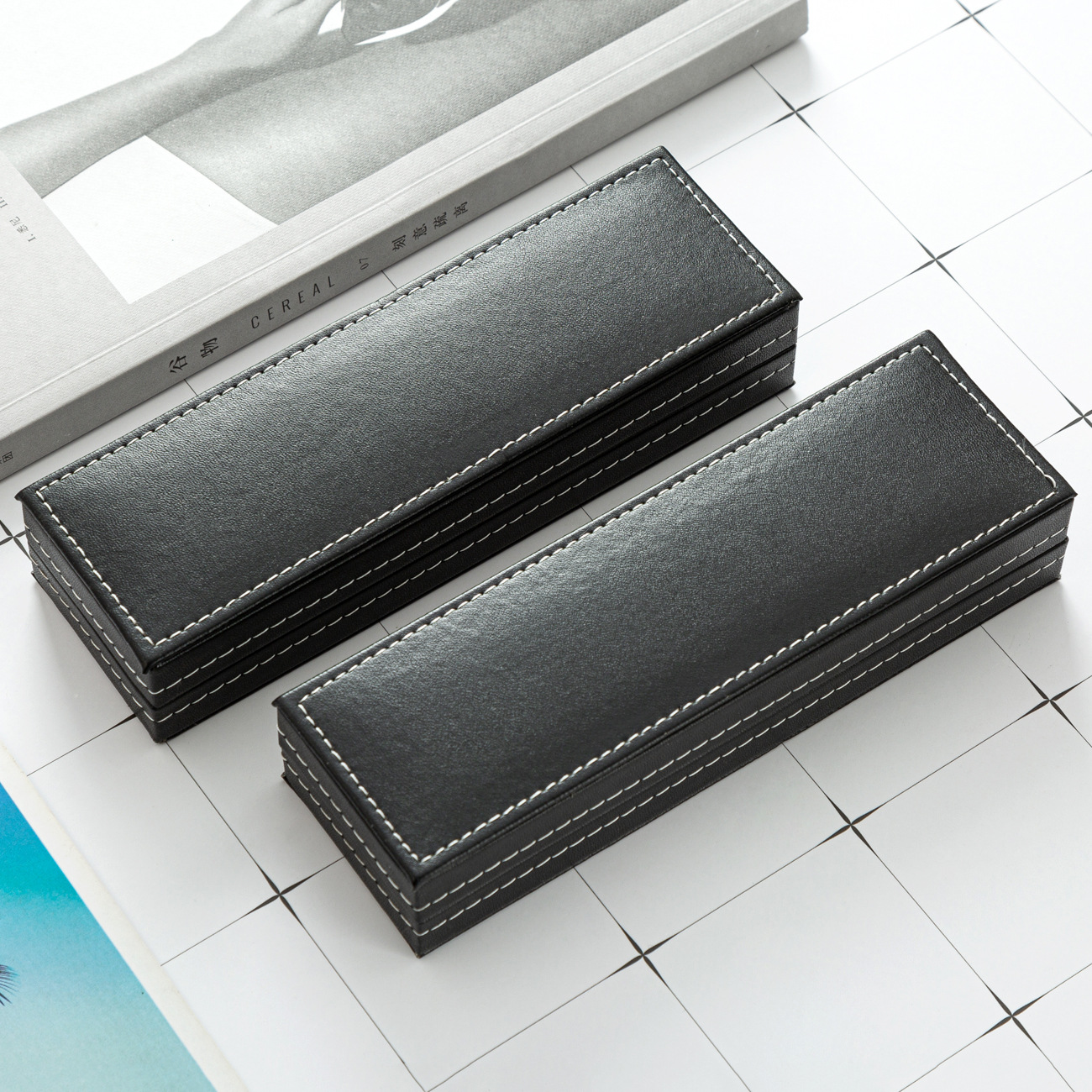 Fuente de la fábrica en stock caja de lápiz caja de embalaje de negocios de oficina caja de lápiz de regalo Flip caja de lápiz de publicidad logotipo imprimible