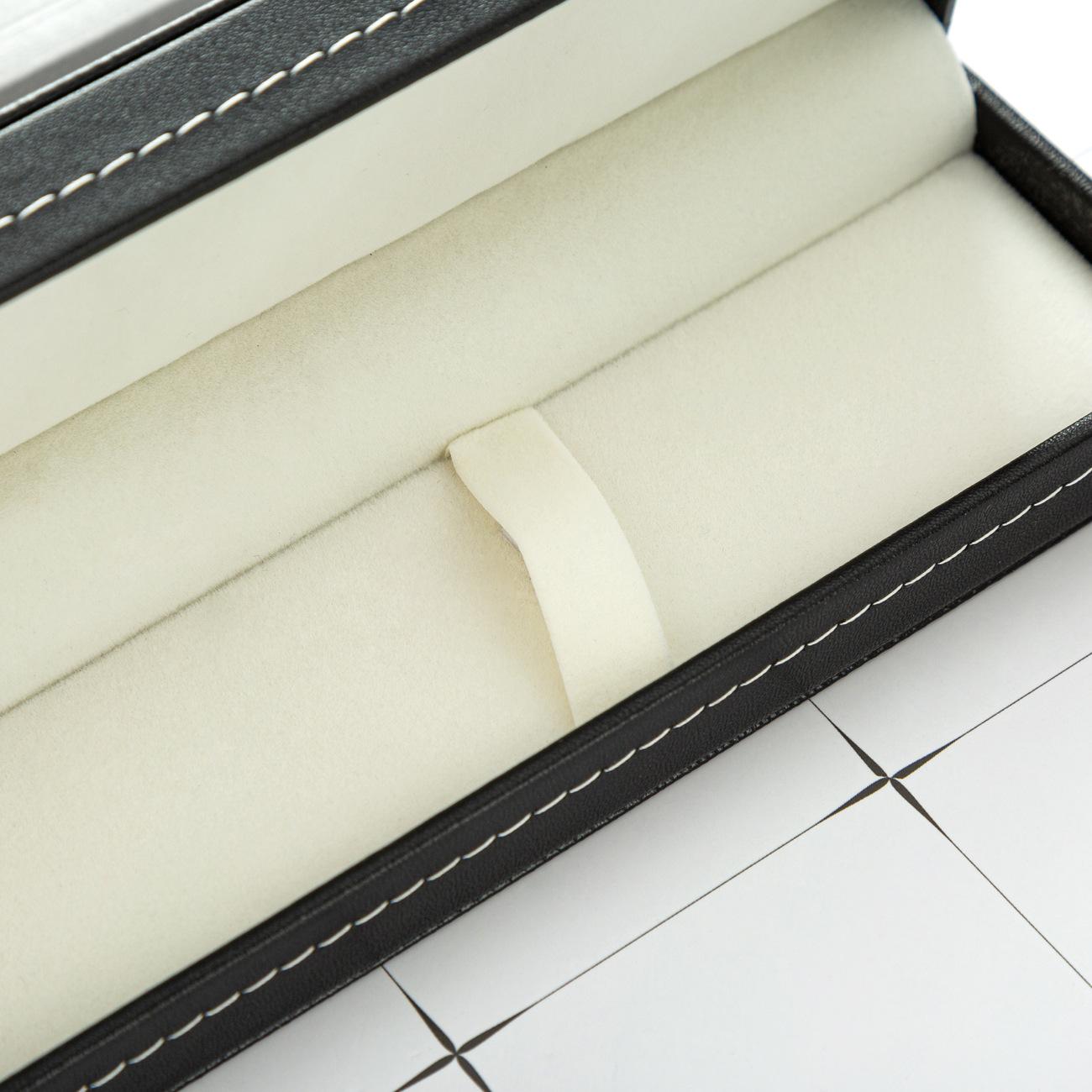 Fuente de la fábrica en stock caja de lápiz caja de embalaje de negocios de oficina caja de lápiz de regalo Flip caja de lápiz de publicidad logotipo imprimible