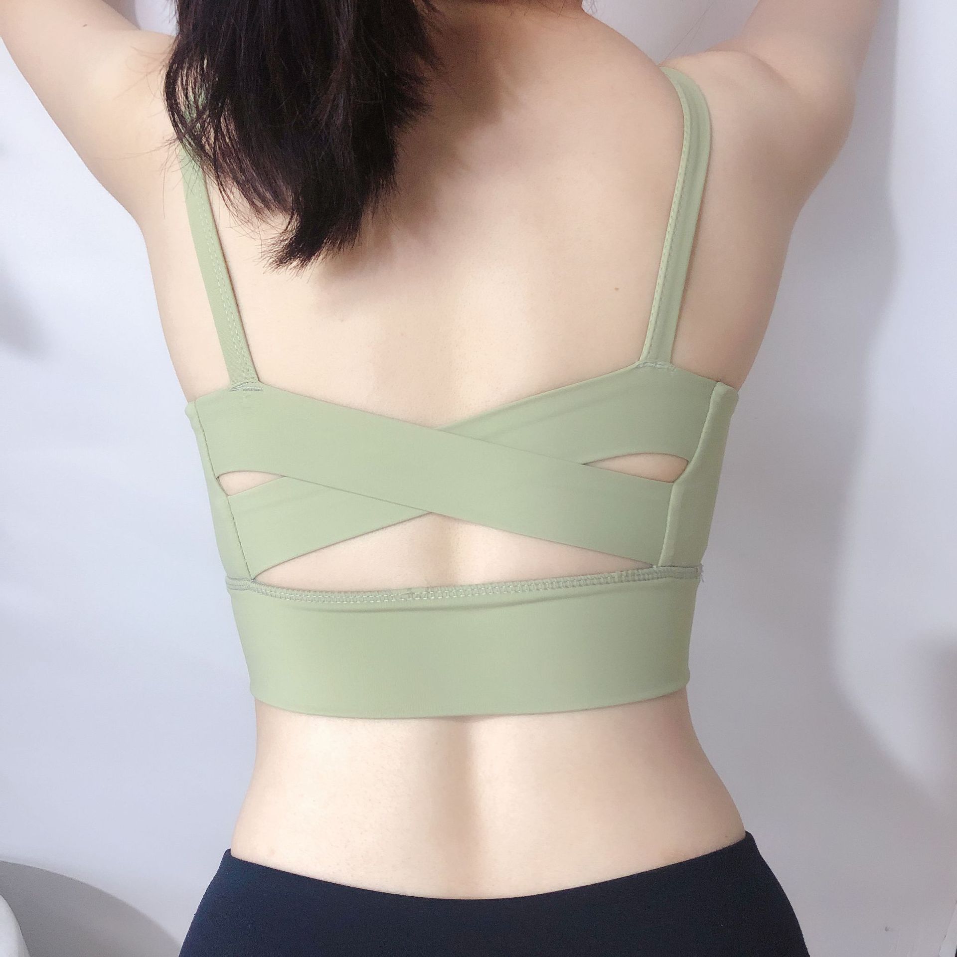 Chaleco deportivo de yoga para mujer estilo coreano abrigo trasero pecho a prueba de golpes sensación desnuda cabestrilla de secado rápido entrenamiento físico sujetador entrega