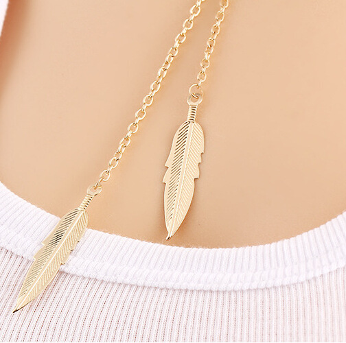 32A25 Korean fashion European and American Foreign trade jewelry simple Mori style gold leaves simple short necklace clavicle chain female