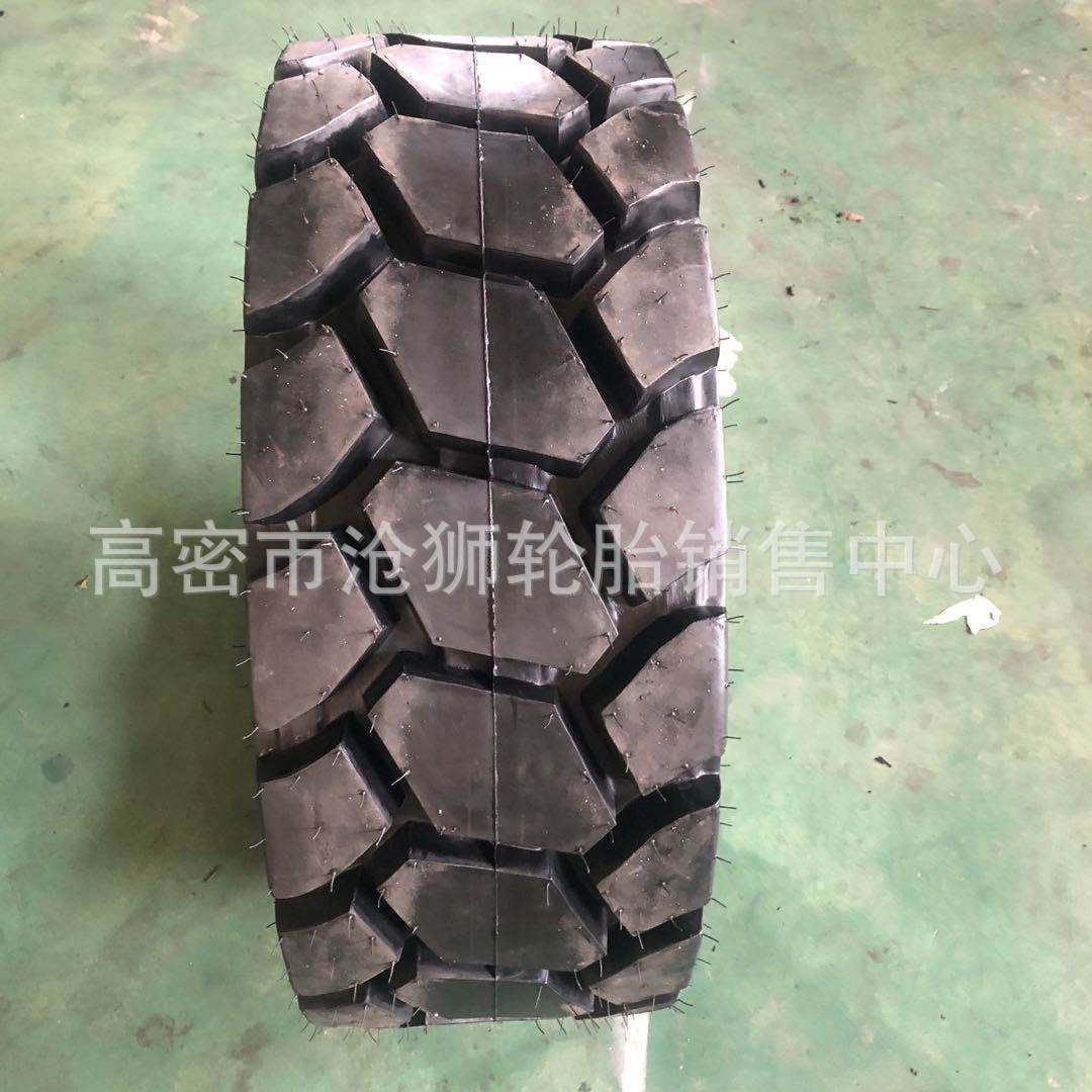 滑移装载机小挖机轮胎 10 12 14 15-16.5 17.5 19.5工程机械
