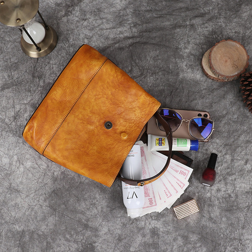 Specially designed genuine leather bag—vintage-style, multi-functional crossbody tote for women, crafted from tree bark leather.