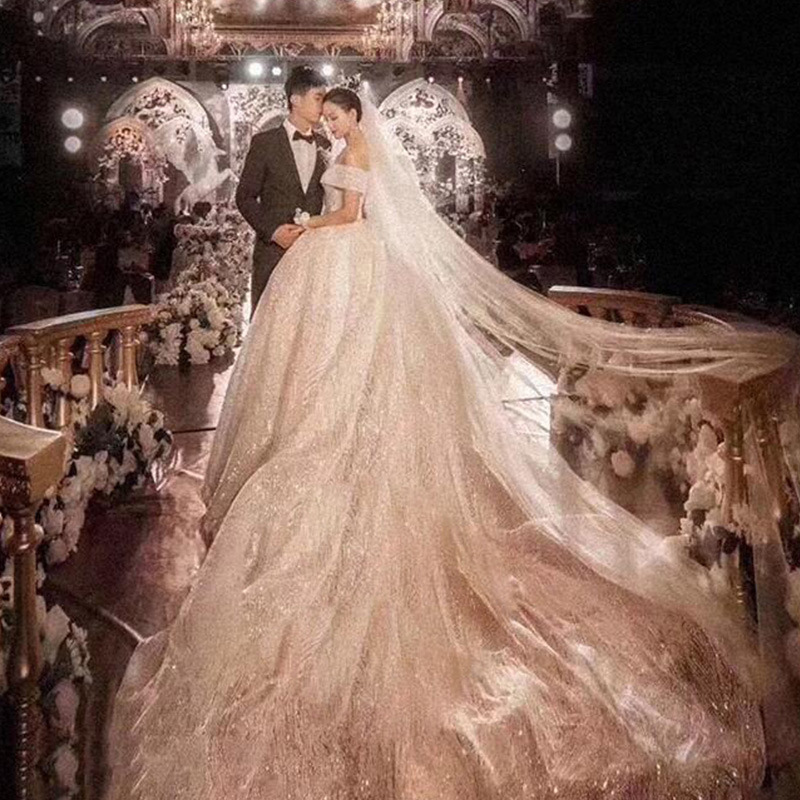 Vestido de Novia Principal 2026, Nuevo Estilo, Hombros Descubiertos, Cintura Alta, Estilo Hepburn, Vestido de Novia Resistente con Cola, Elegante Vestido de Novia con Diseño de Cielo Estrellado