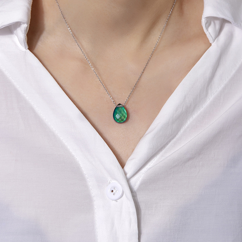 glass pendant drop-shaped