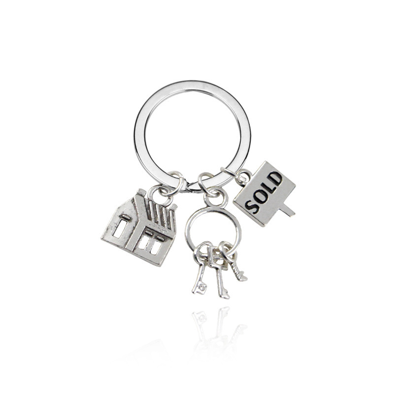 Cross-border supply of Europe and the United States hot-selling house keys SOLD plate shape house for sale theme personalized key chain