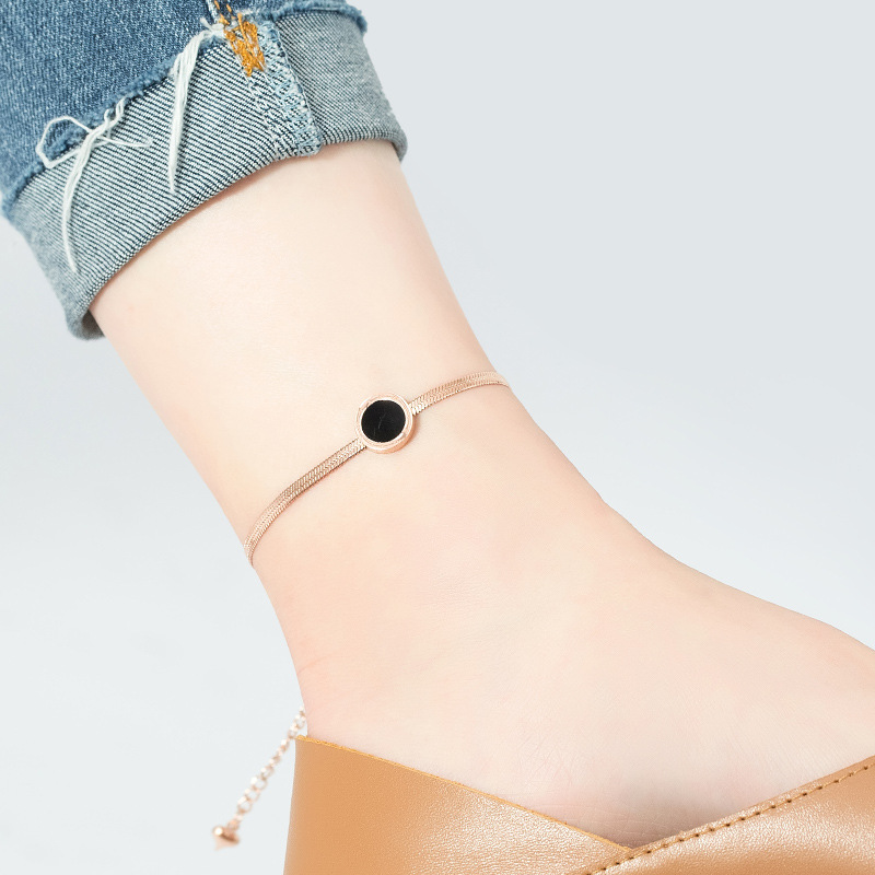 Romana disco digital de hueso de serpiente Cadena de tobillo de acero de titanio tobillera anillo de la pierna femenina joyería de la playa de las mujeres joyería popular en línea