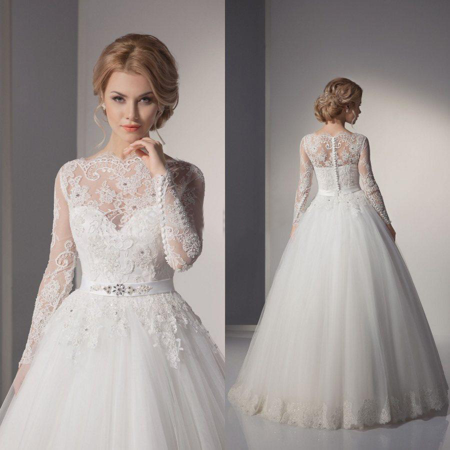 Foreign Trade Spot 2025 Spring New Sweet Shoulder Long-Sleeved Slim Lace Retro Palace Floor-Length Wedding Dress